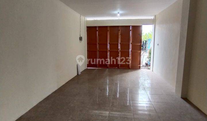 Disewakan Ruko 2 lantai di Laweyan Solo 5