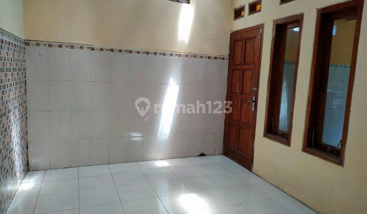 Dijual Rumah Siap Huni Lokasi di Gagaksipat Dekat Adisumarmo 4