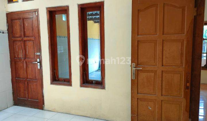 Dijual Rumah Siap Huni Lokasi di Gagaksipat Dekat Adisumarmo 5