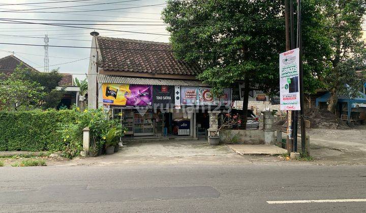 Dijual Rumah Hitung Tanah
Lokasi: Mojolaban, Sukoharjo 1