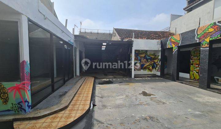 Ruang usaha sangat strategis di jalan adi sucipto manahan solo 6