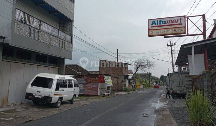 Di sewakan :
Ruko baru gress 2 lantai siap pakai dekat dgn pintu tol klodran & pasar gagan di sawahan ngemplak boyolali. 2