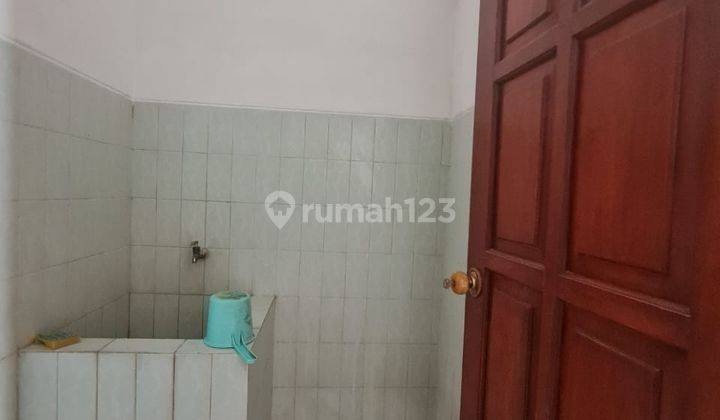 Rumah bagus bersih siap pakai di sektor 1 solo baru 10