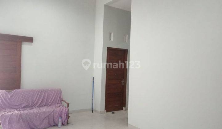 Dijual Rumah Bagus
Lokasi : Gentan, Solo 4