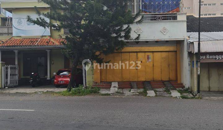 Ruko strategis 2,5 lantai jalan adi sumarmo nusukan banjarsari solo 1