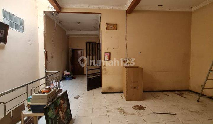 Ruko strategis 2,5 lantai jalan adi sumarmo nusukan banjarsari solo 4