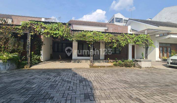 Rumah bagus siap pakai di cluster dekat solo baru 1