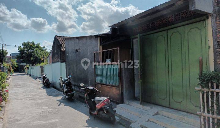 Dijual Rumah dan Kost Aktif di Makamhaji, Kartasura 1