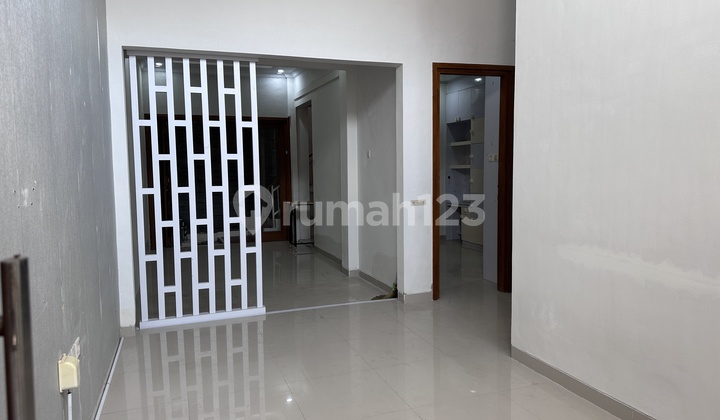 For Rent: 2-Story House in Elite Cluster.
Location: Pabelan