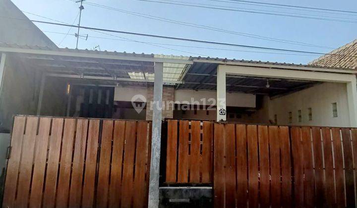 Disewakan Rumah siap pakai
Lokasi : Perumahan di Sumber, Solo 1