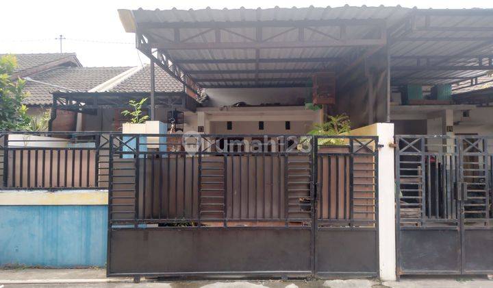 Dijual Rumah Murah
Kondisi Siap Huni 
Area: Gondangrejo, Mojosongo 1