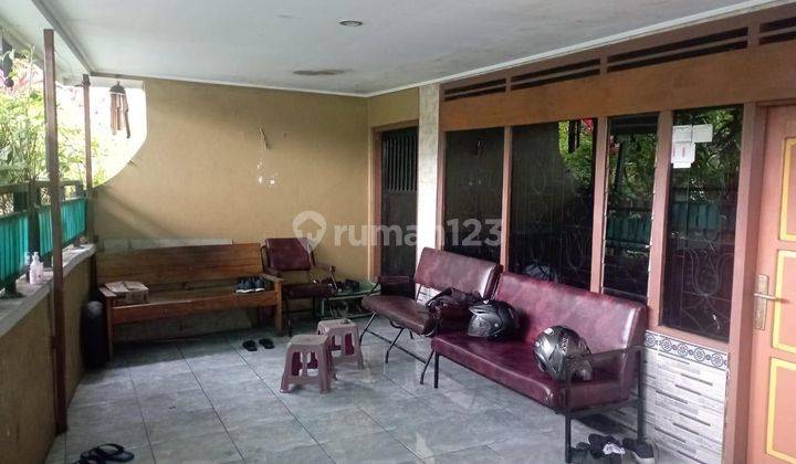 Rumah dan Ruang Usaha Pinggir Jalan Utama di Tengah Kota Wonogiri 2