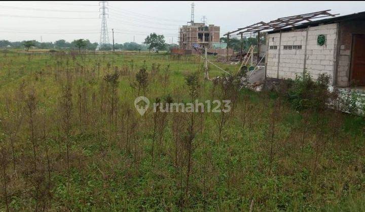 Tanah Di Pinggir Jalan Utama Solo - Jogja 
jalan Raya Baki, Sukoharjo 
cocok Untuk Perumahan Dan Gudang 1