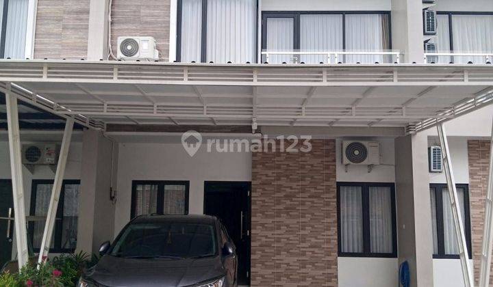 Rumah Bagus Dan Cantik 2 Lantai Full Furnished Di Cluster Ekslusif Di Purbayan Gentan Solo 1