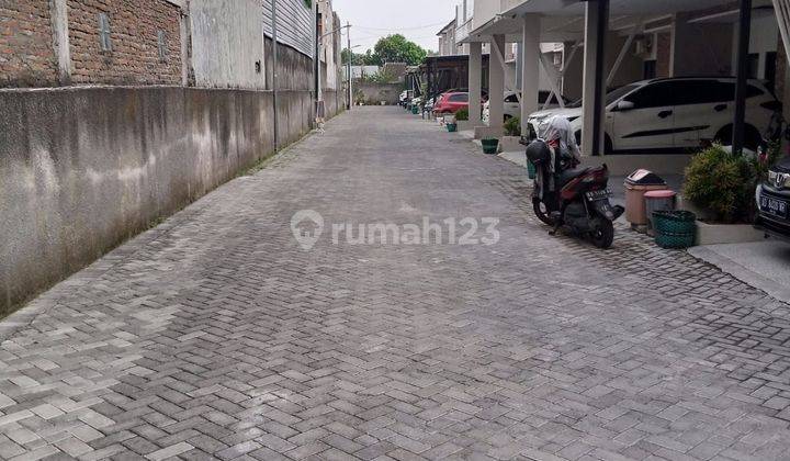 Rumah Bagus Dan Cantik 2 Lantai Full Furnished Di Cluster Ekslusif Di Purbayan Gentan Solo 2