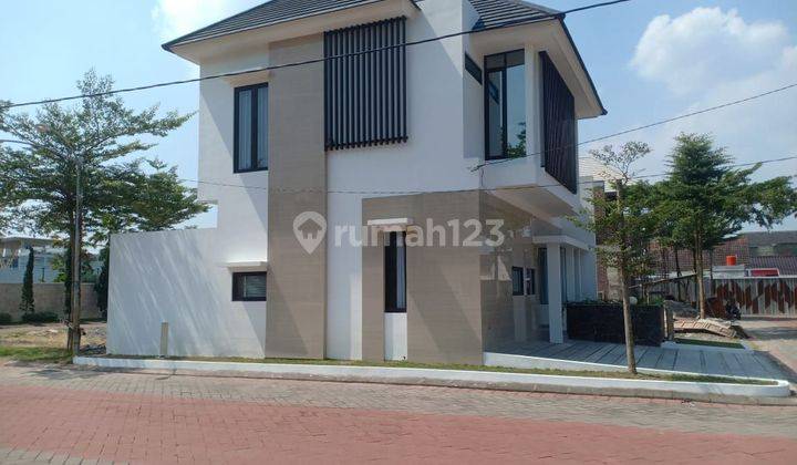 For Rent :
Rumah Bagus 2 lantai
Lokasi : Perumahan Cluster di Colomadu 2