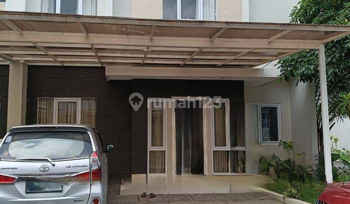 Disewakan rumah mewah full furnished di cluster elite kartasura 1