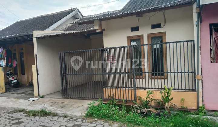Rumah Sederhana Minimalis di Cluster di Palur Solo 2