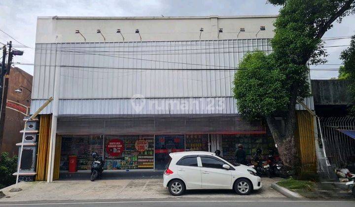 Ruko 3 Lantai Di Dekat The Park Mall Solo Baru 1