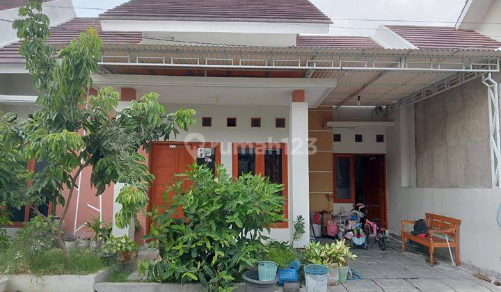 Rumah Bagus Siap Pakai Lokasi Perumahan Cluster Di Gentan Solo 1