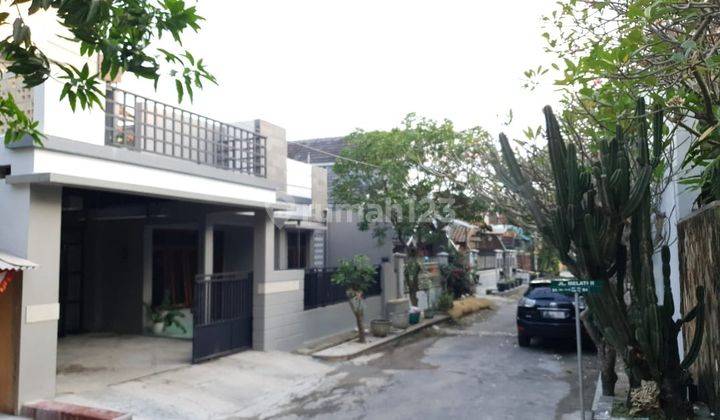 Disewakan Rumah Bagus 2 Lantaisemi Perabotan Lokasi Fajar Indah Colomadu Solo 2