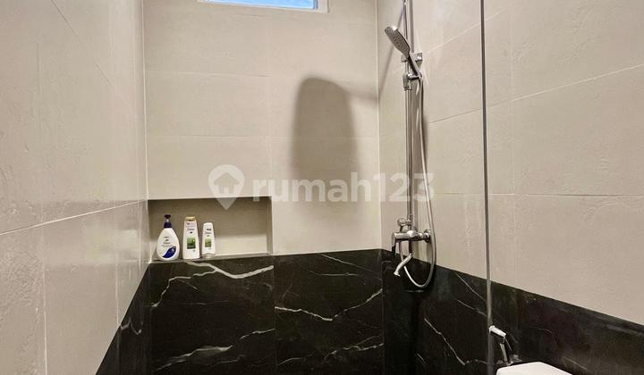 Rumah Bagus Full Furnished Di Kratonan Solo 2