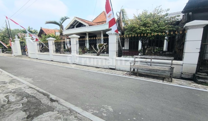 Fully Furnished Spacious and Comfortable House in Gajahan, Colomadu, Solo