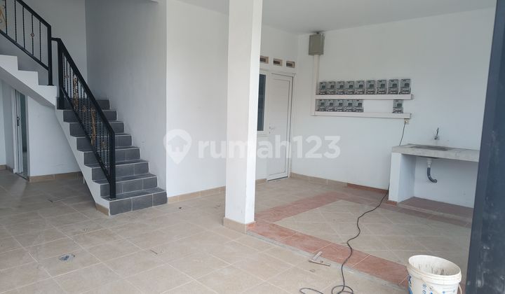 New 2.5 Story Exclusive Boarding House in the UMS Campus Area, Brand New. New 2.5 Story Exclusive Boarding House in the UMS Campus Area, Brand New.