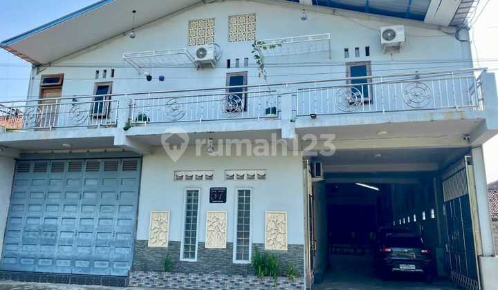 Rumah Siap Pakai 2 Lantai Ada Lapangan Futsal Di Banyuanyar Solo 2