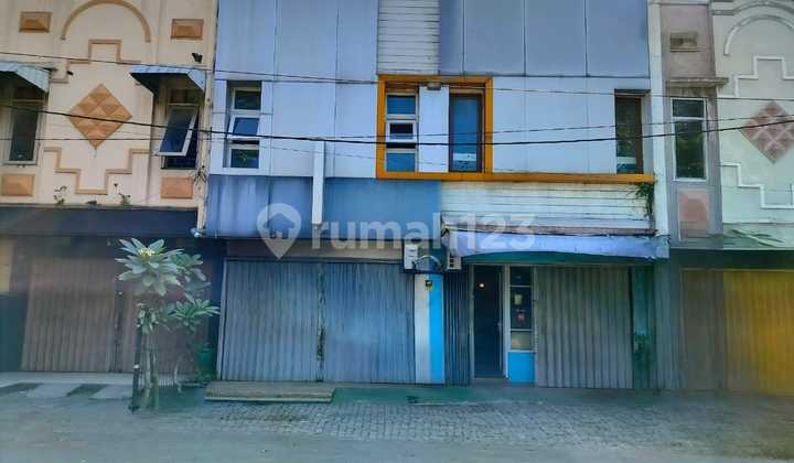 Ruko 2 Lantai Jejer Terkoneksi Di Jalan Ahmad Yani Tirtonadi Solo 1