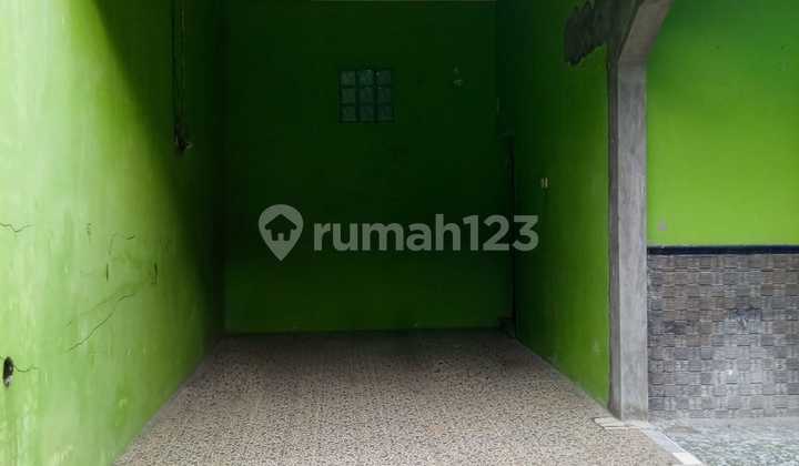 Rumah 2 Lantai di Banyuanyar, Solo, Dekat Smpn 9 Surakarta 2