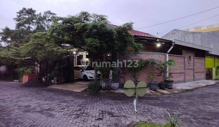 Rumah Hook Di Gading Solo Dekat Ke Pakuwon Mall 1