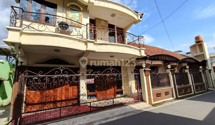 Rumah Bagus Siap Pakai Di Tengah Kota Lokasi Di Turisari Mangkubumen Banjarsari Solo 1