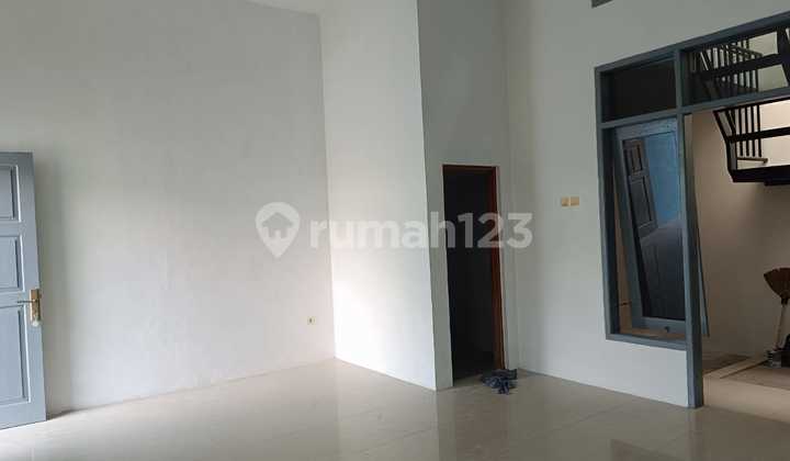 Rumah Habis Renovasi, Kondisi Seperti Baru di Cluster Solo Baru Dekat Rs Dr. Oen! 2