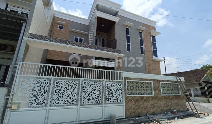 Rumah Baru Dekat Dprd Solo Di Karangasem Laweyan Solo Rumah Baru Dekat Dprd Solo Di Karangasem Laweyan Solo