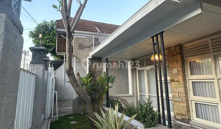 Rumah Bagus Semi Furnished di Kerten, Solo 2