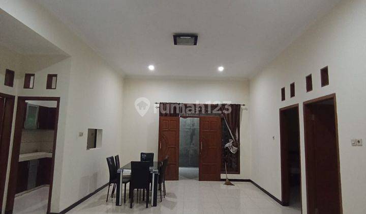 Rumah Bagus Siap Pakai Lokasi Di Perumahan Fajar Indah Solo 2