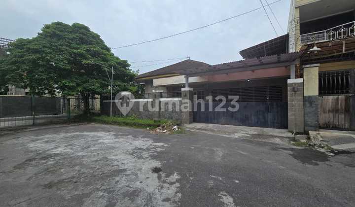 Rumah Bagus Minimalis Siap Pakai Di Perumahan Elite Solo Baru Rumah Bagus Minimalis Siap Pakai Di Perumahan Elite Solo Baru