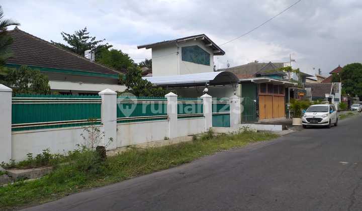 Rumah Tengah Kota Strategis Lokasi Laweyan Solo Rumah Tengah Kota Strategis Lokasi Laweyan Solo