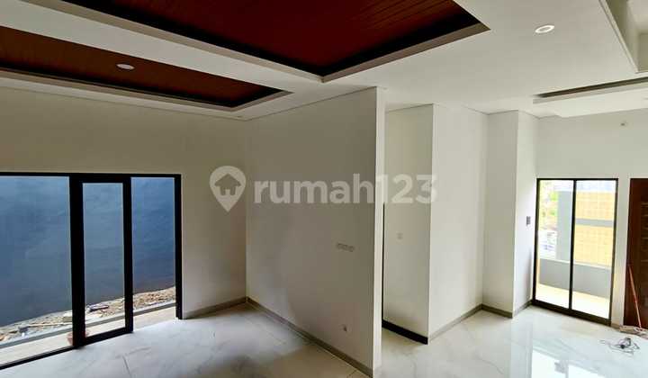 New 2-Story Cluster House Ready to Use Near Ramada Hotel in Paulan Colomadu Solo