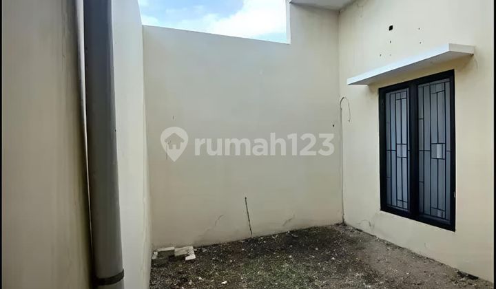 Rumah Bagus Siap Pakai di Cluster di Blulukan Colomadu Solo 2