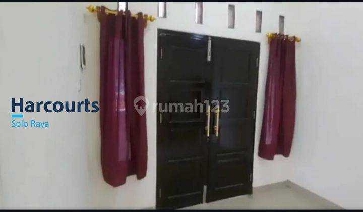 Disewakan Rumah 1,5 Lantai Siap Huni Di Cluster Di Gumpang Kartasura Solo 2