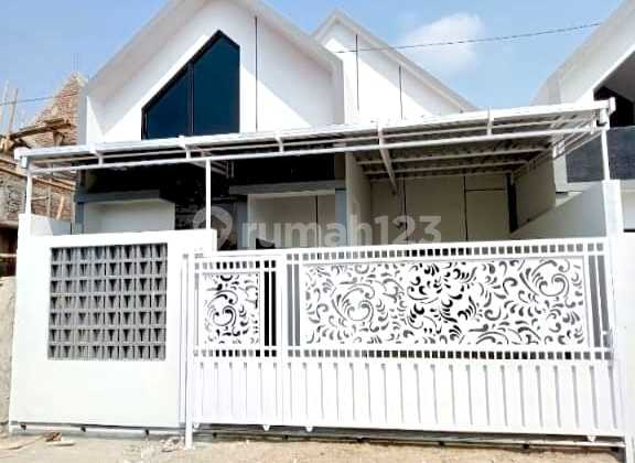 Rumah Bagus Bangunan Baru Lokasi Perumahan Di Siwal Gentan Solo 1