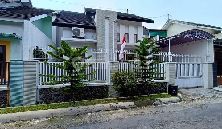 Rumah Bagus Lokasi Di Cluster Di Fajar Indah Baturan Colomadu Solo Rumah Bagus Lokasi Di Cluster Di Fajar Indah Baturan Colomadu Solo