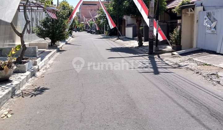 Rumah Bersih Terawat 2 Lantai Siap Huni Tengah Kota Di Mangkubumen Solo 2