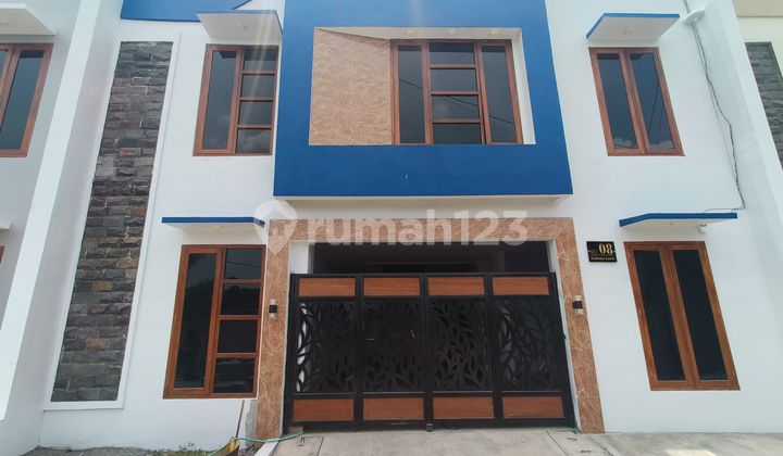 New 2.5 Story Exclusive Boarding House in the UMS Campus Area, Brand New. New 2.5 Story Exclusive Boarding House in the UMS Campus Area, Brand New.