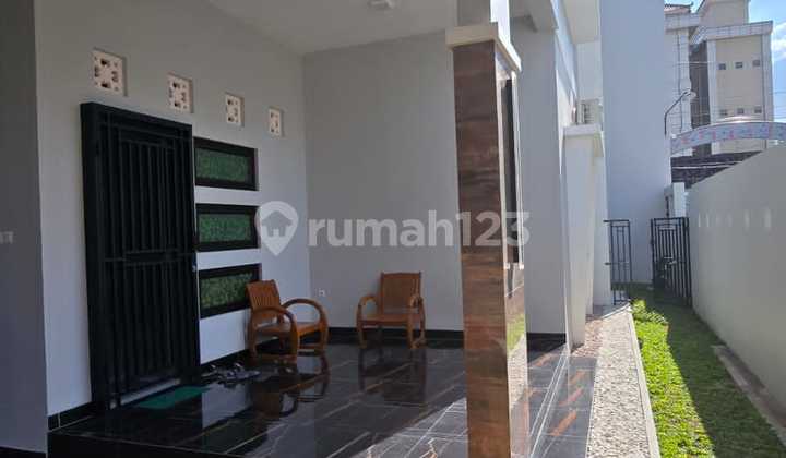 Rumah Baru Gress Minimalis Modern di Dekat Pasar Gede & Widuran Solo 2