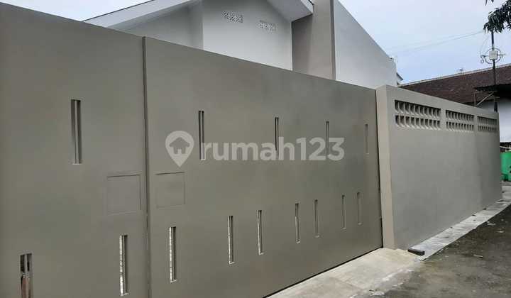 Rumah Siap Pakai Kondisi Baru Dgn Kualitas Bangunan Kokoh Dan Kuat Dekat Jamsaren Serengan Solo 1
