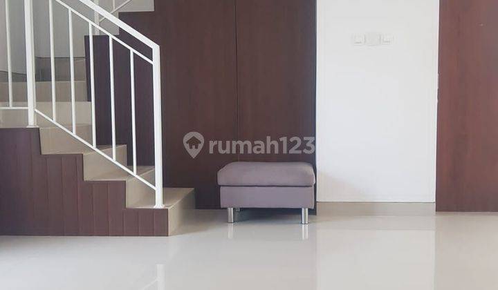 Rumah 2 Lantai Siap Huni Di Cluster Premium Kartasura Solo
 2