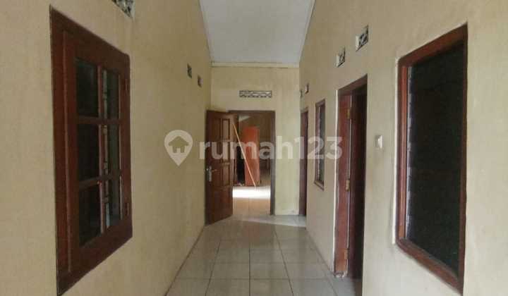 Disewakan Rumah Lama Strategis Siap Pakai di Joglo Banjarsari Solo 2